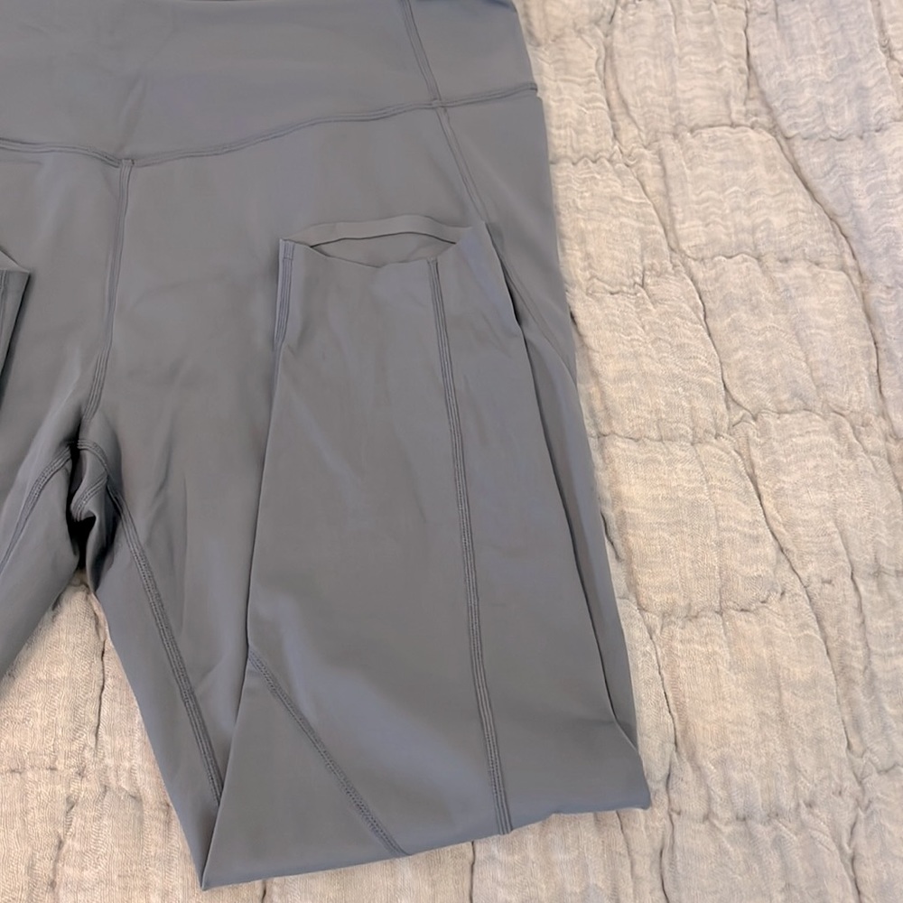 Zella 3/4 length gray leggings, size 2XL - Picture 3 of 5